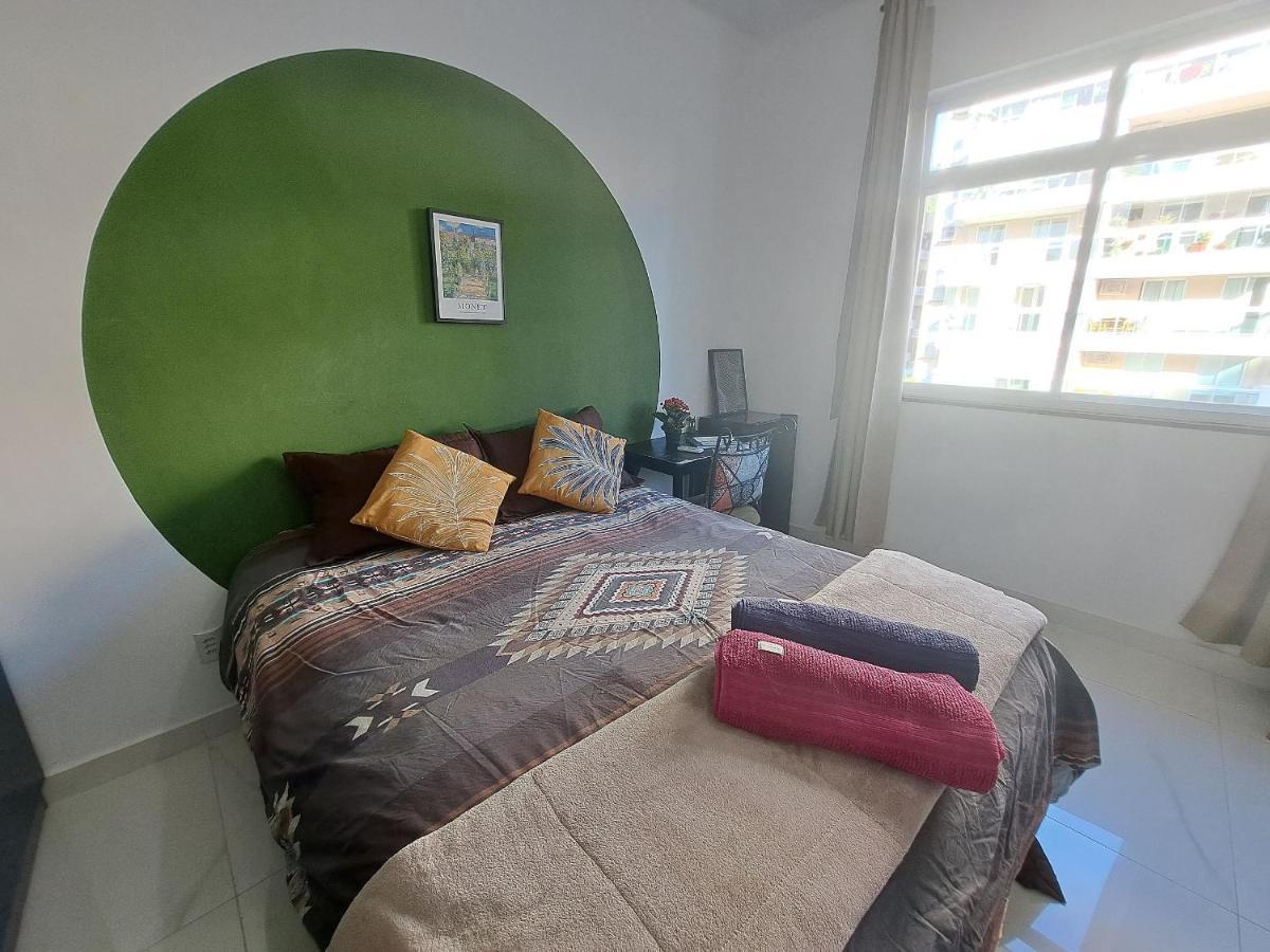 Quarto Privativo No Melhor De Botafogo Com Anfitria - Home With Host Rio de Janeiro Eksteriør billede