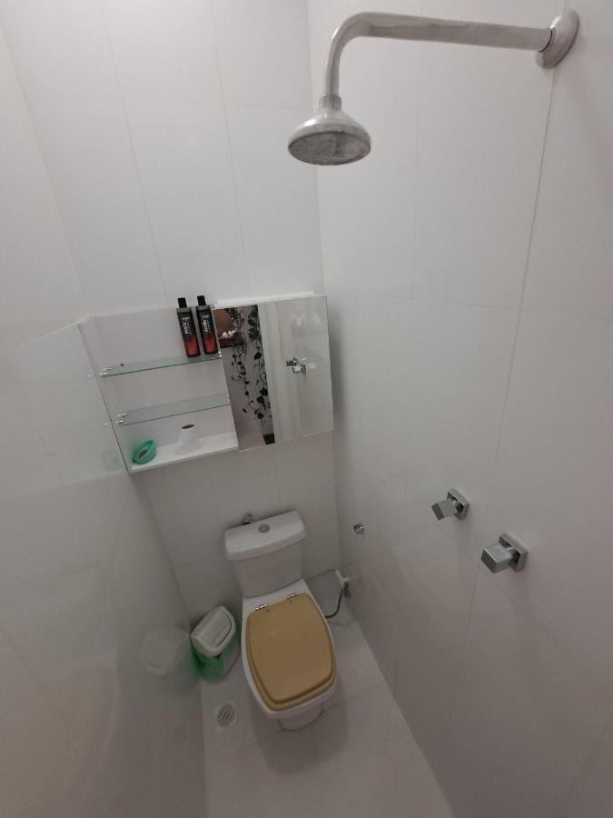 Quarto Privativo No Melhor De Botafogo Com Anfitria - Home With Host Rio de Janeiro Eksteriør billede